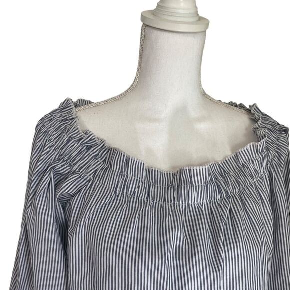 American Eagle Outfitters Large Cold Shoulder Top - Picture 2 of 4